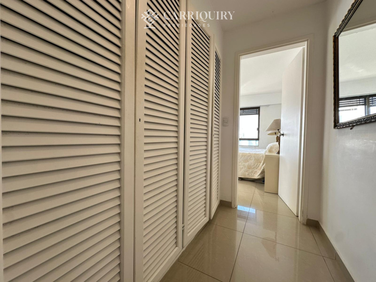 Apartamento ID.7780 - Apto en venta, Punta del este, playa brava.