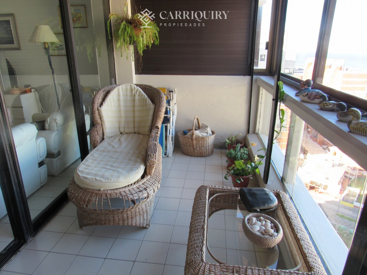 Apartamento ID.9613 - Apartamento en venta de 3 dormitorios en Punta del Este