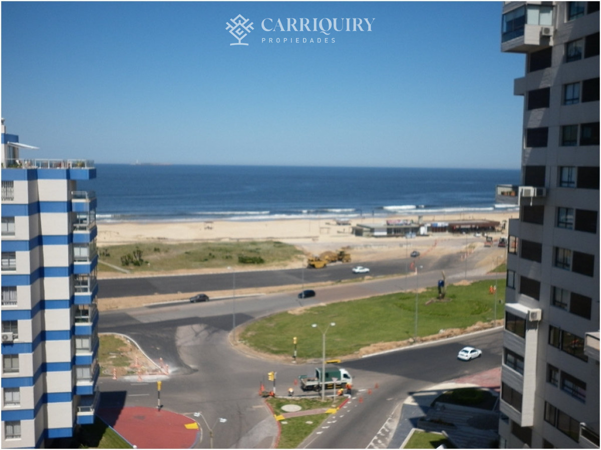 Apartamento ID.7780 - Apto en venta, Punta del este, playa brava.