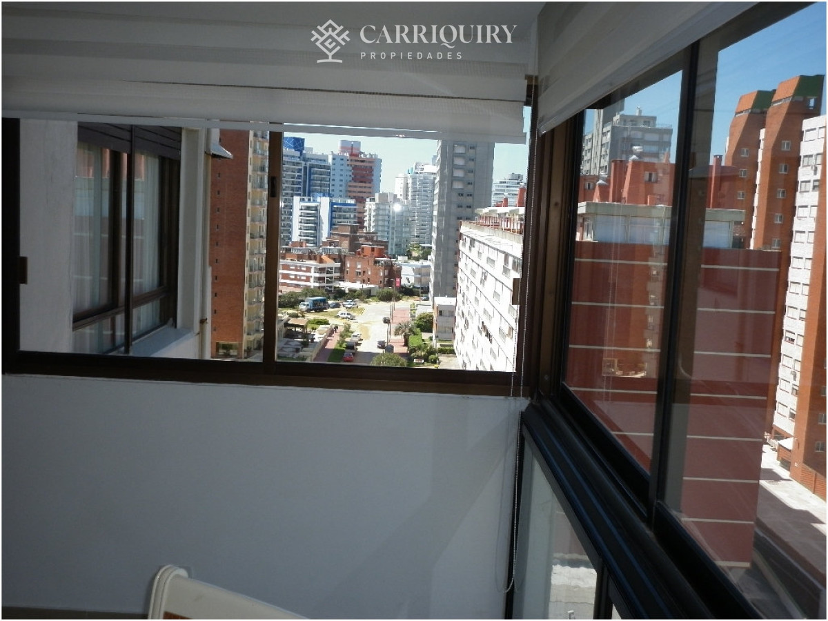 Apartamento ID.7780 - Apto en venta, Punta del este, playa brava.