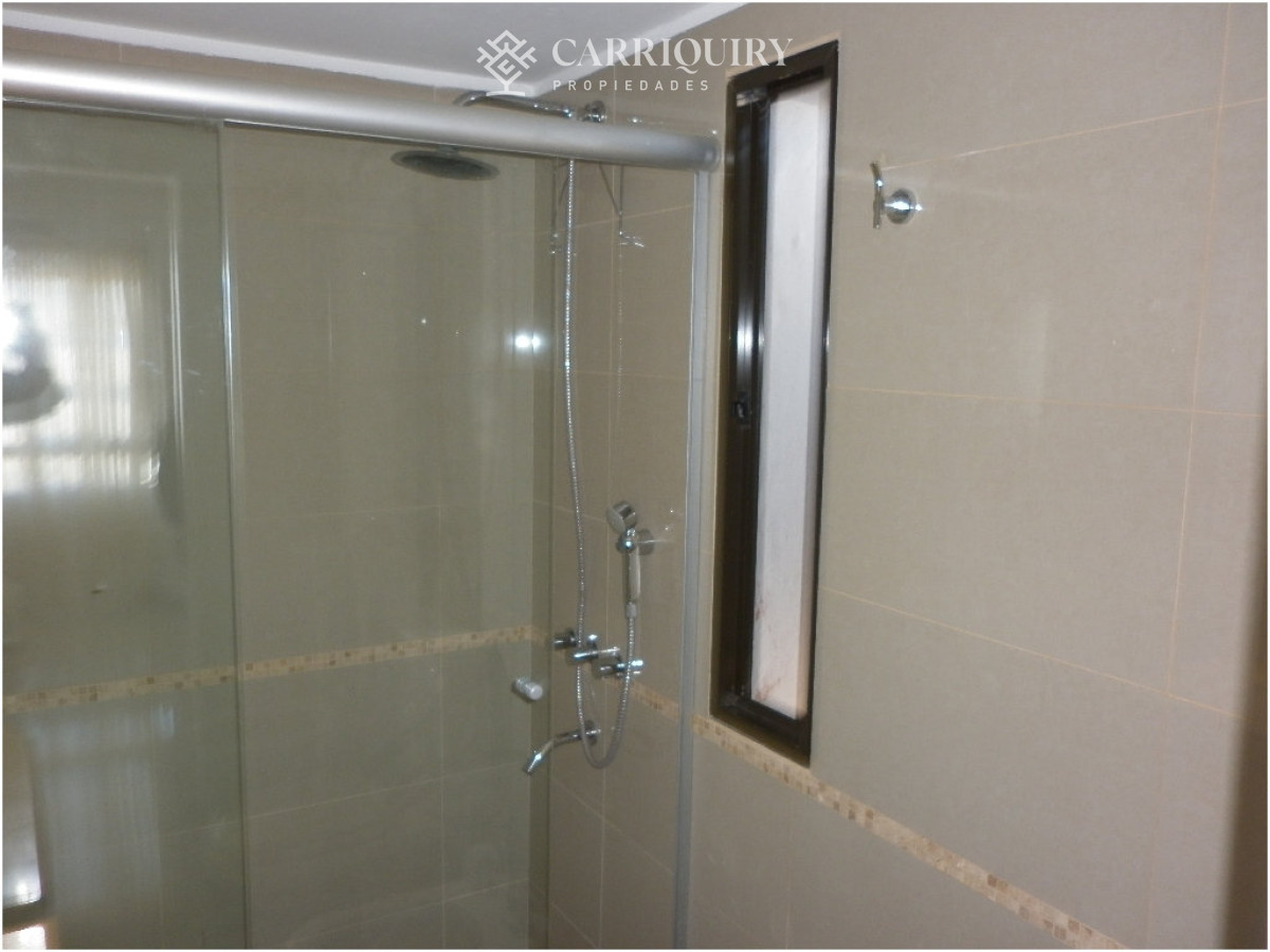 Apartamento ID.7780 - Apto en venta, Punta del este, playa brava.