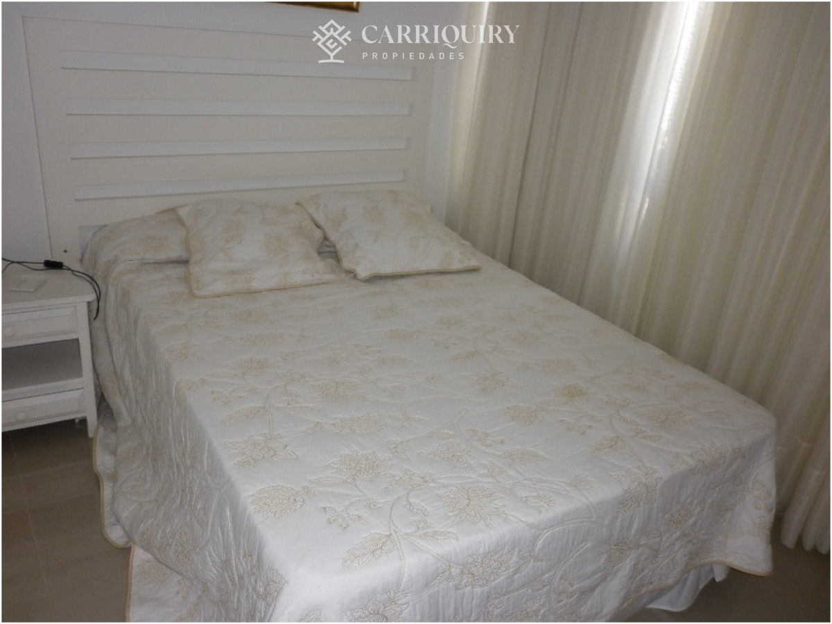 Apartamento ID.7780 - Apto en venta, Punta del este, playa brava.