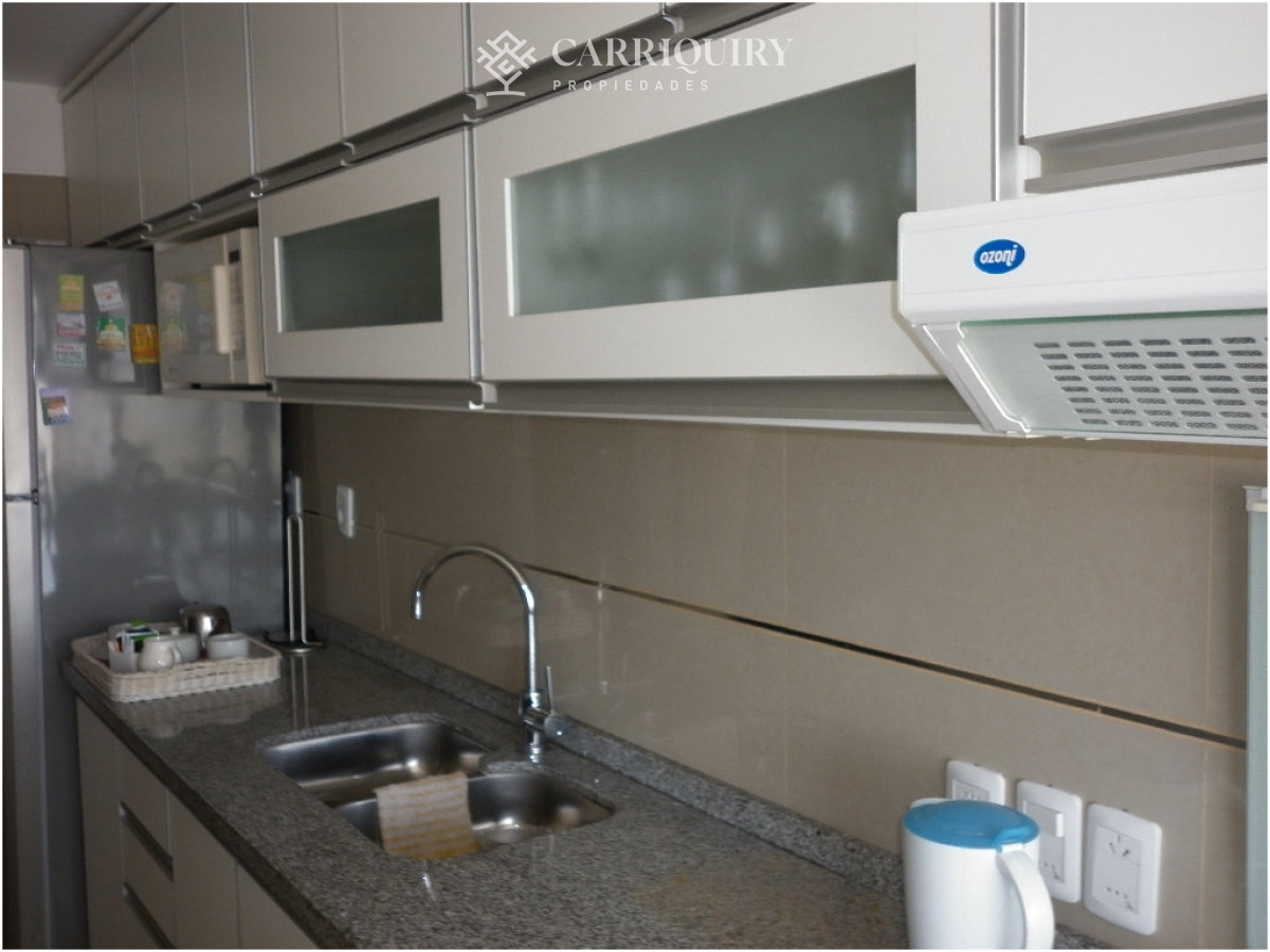 Apartamento ID.7780 - Apto en venta, Punta del este, playa brava.