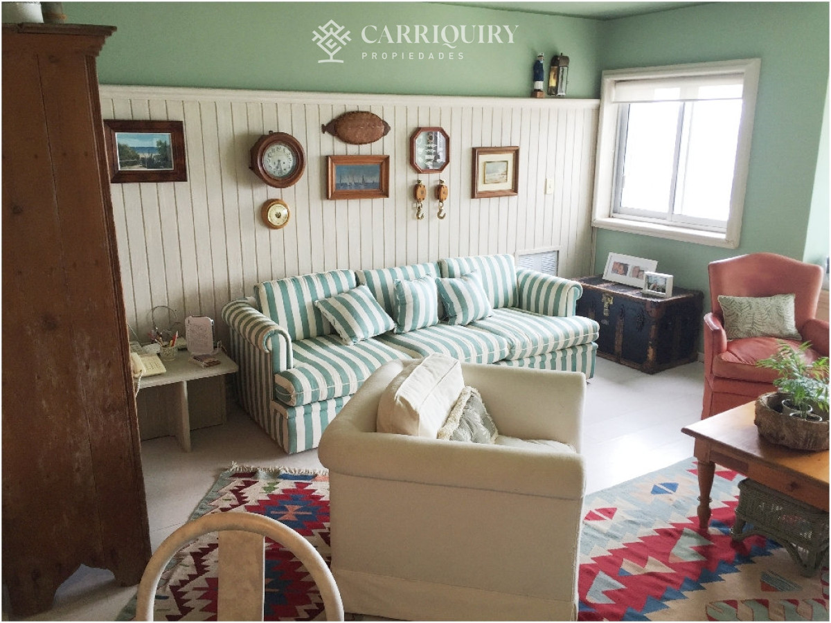Apartamento ID.6029 - Apartamento en venta de 3 dormitorios y dependencia en Punta del Este
