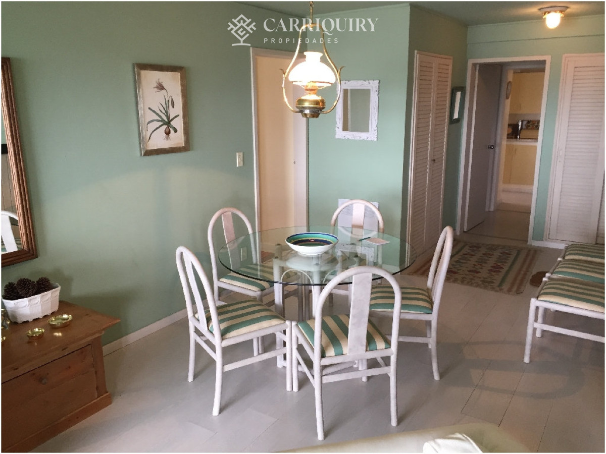 Apartamento ID.6029 - Apartamento en venta de 3 dormitorios y dependencia en Punta del Este