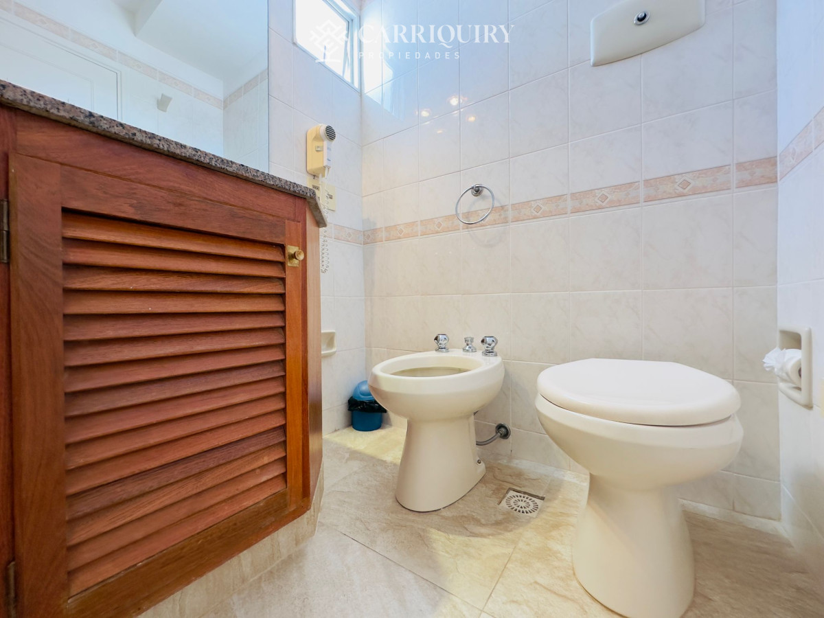 Apartamento ID.7753 - Apartamento en VENTA, 3 dormitorios, 2 baños, reciclado.