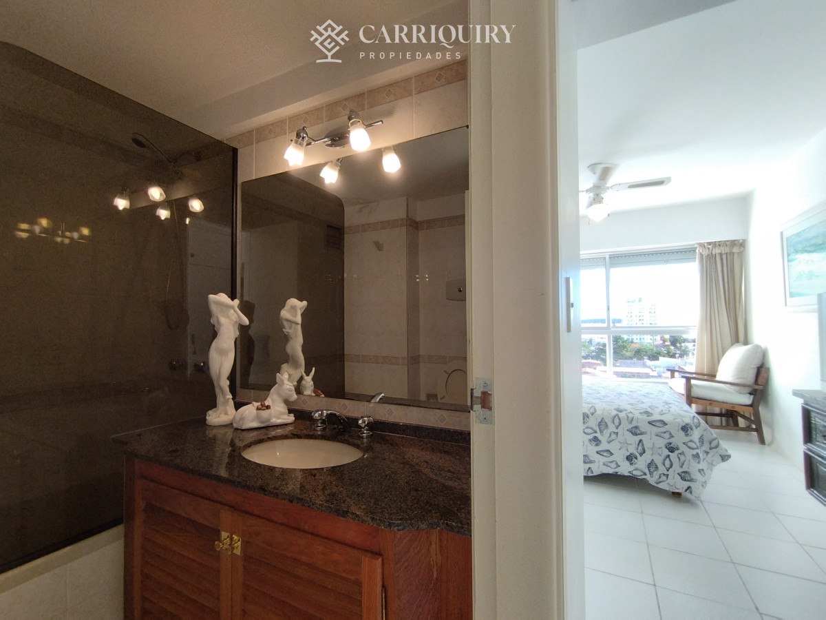Apartamento ID.7883 - Apartamento de dos dorm. en venta en Punta del Este 10971