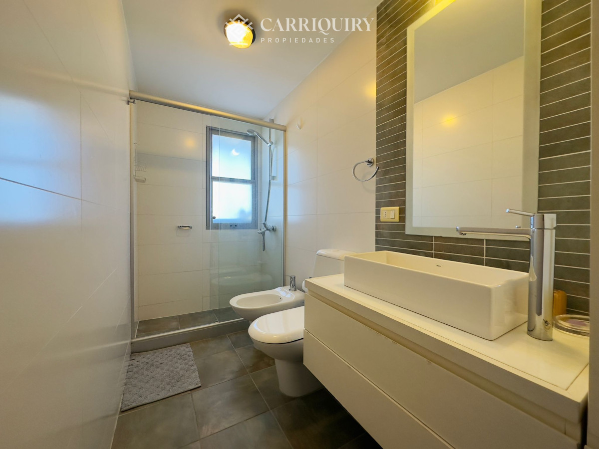 Apartamento ID.8661 - Alquiler y venta de apartamento de 2 dormitorios 2 baños con parrillero propio