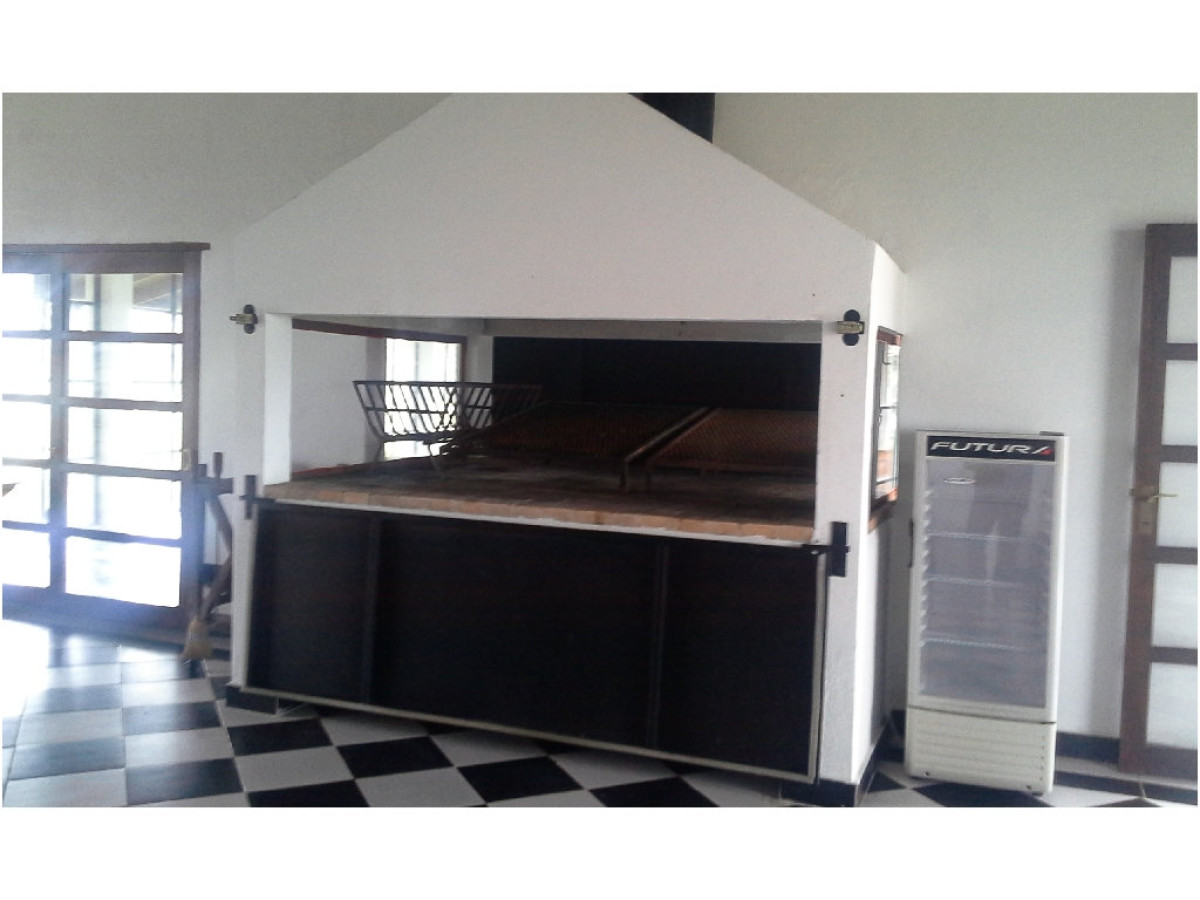 Chacra ID.9051/Venta-chacra-en-Ruta-9-con-espectacular-vista-a-Laguna-del-Sauce. - venta de chacra en Maldonado