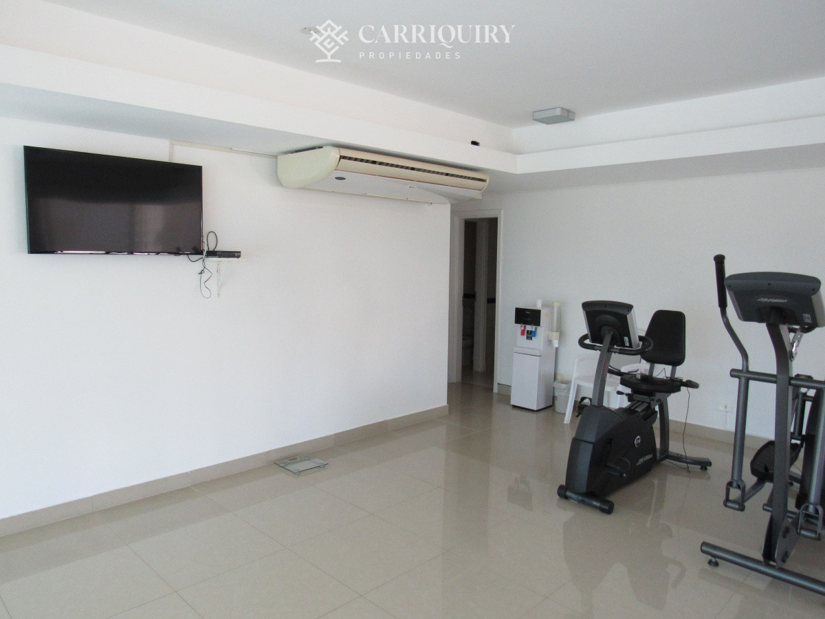 Apartamento ID.7128 - Apartamento en venta y alquiler de  3 dorm en Punta del Este