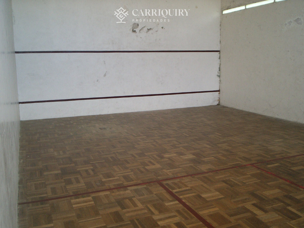 Apartamento ID.7780 - Apto en venta, Punta del este, playa brava.