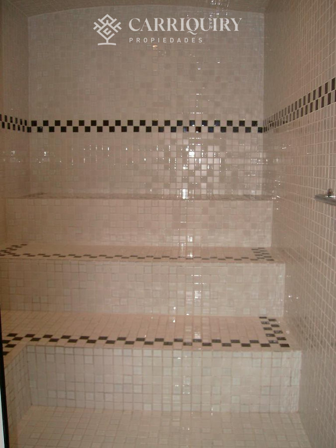 Apartamento ID.9613 - Apartamento en venta de 3 dormitorios en Punta del Este