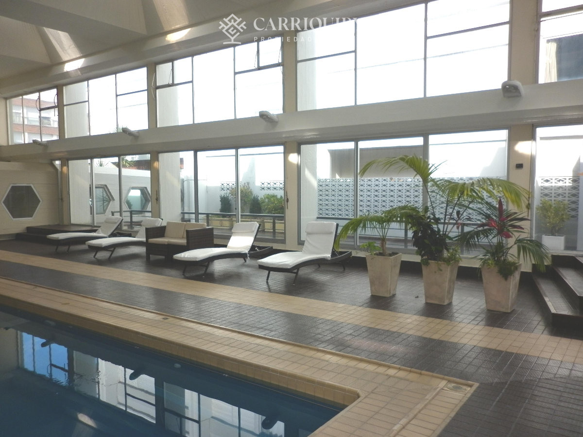 Apartamento ID.6029 - Apartamento en venta de 3 dormitorios y dependencia en Punta del Este