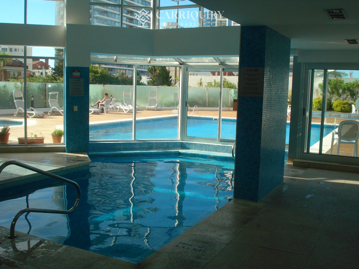 Apartamento ID.7128 - Apartamento en venta y alquiler de  3 dorm en Punta del Este