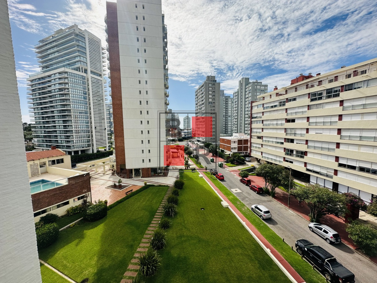 Apartamento ID.1222 - Alquiler y venta de apartamento de 1 dormitorio y medio en Punta del Este