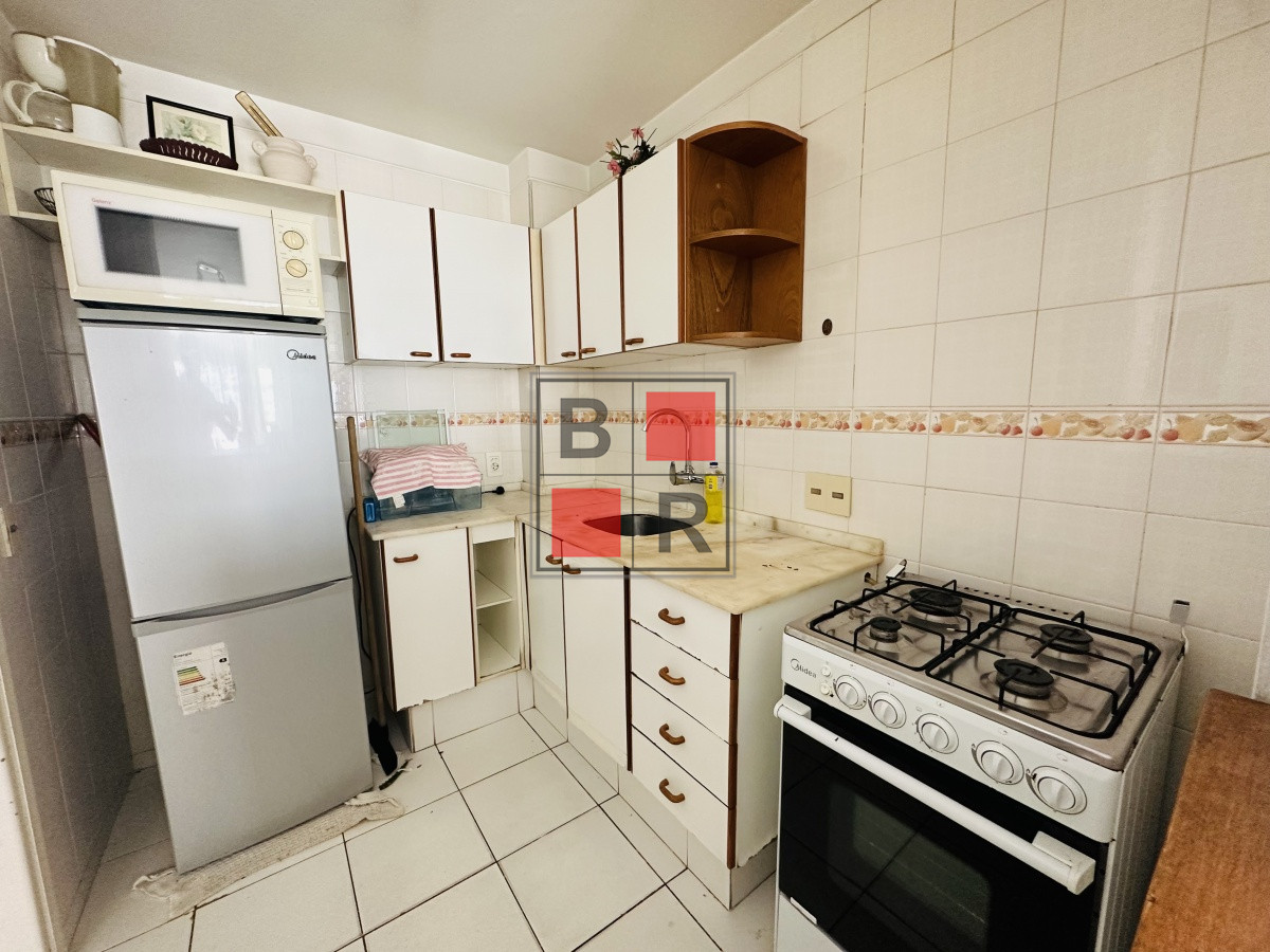 Apartamento ID.1222 - Alquiler y venta de apartamento de 1 dormitorio y medio en Punta del Este
