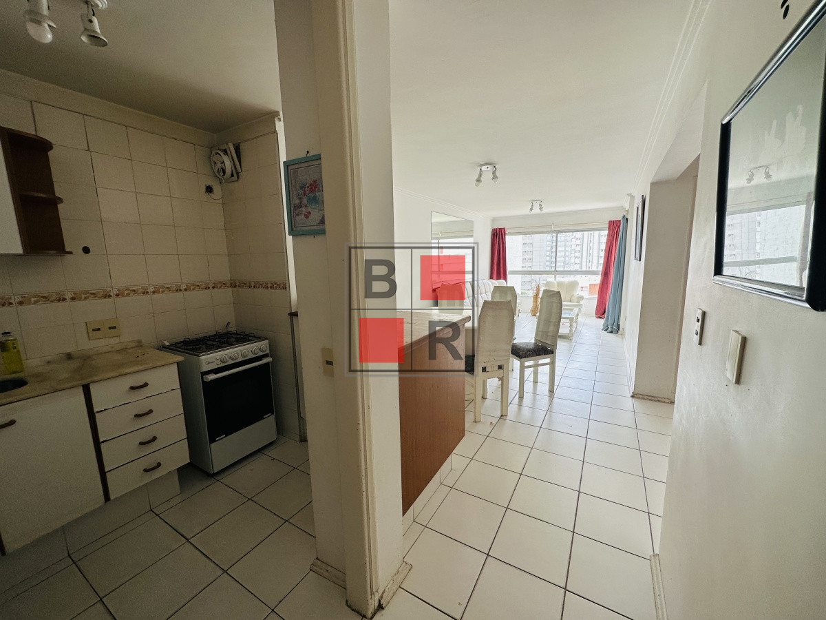Apartamento ID.1222 - Alquiler y venta de apartamento de 1 dormitorio y medio en Punta del Este