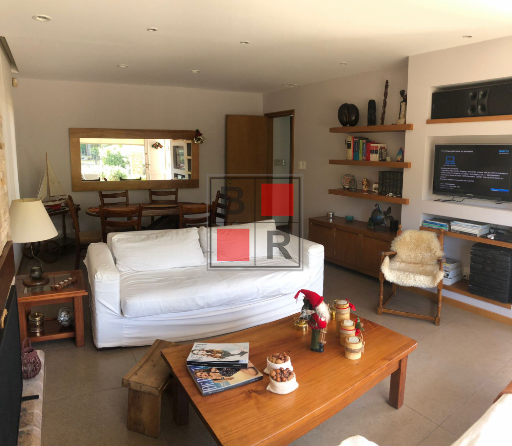 Casa ID.869 - Alquiler de casa de 3 dormitorios en Punta del Este