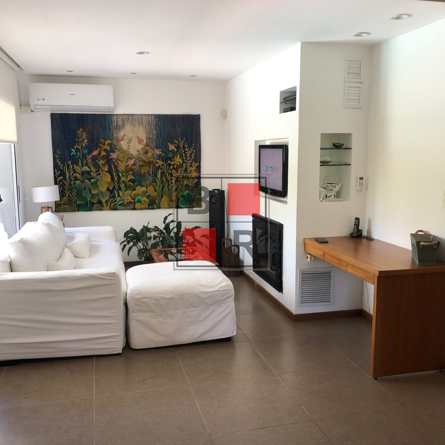 Casa ID.869 - Alquiler de casa de 3 dormitorios en Punta del Este
