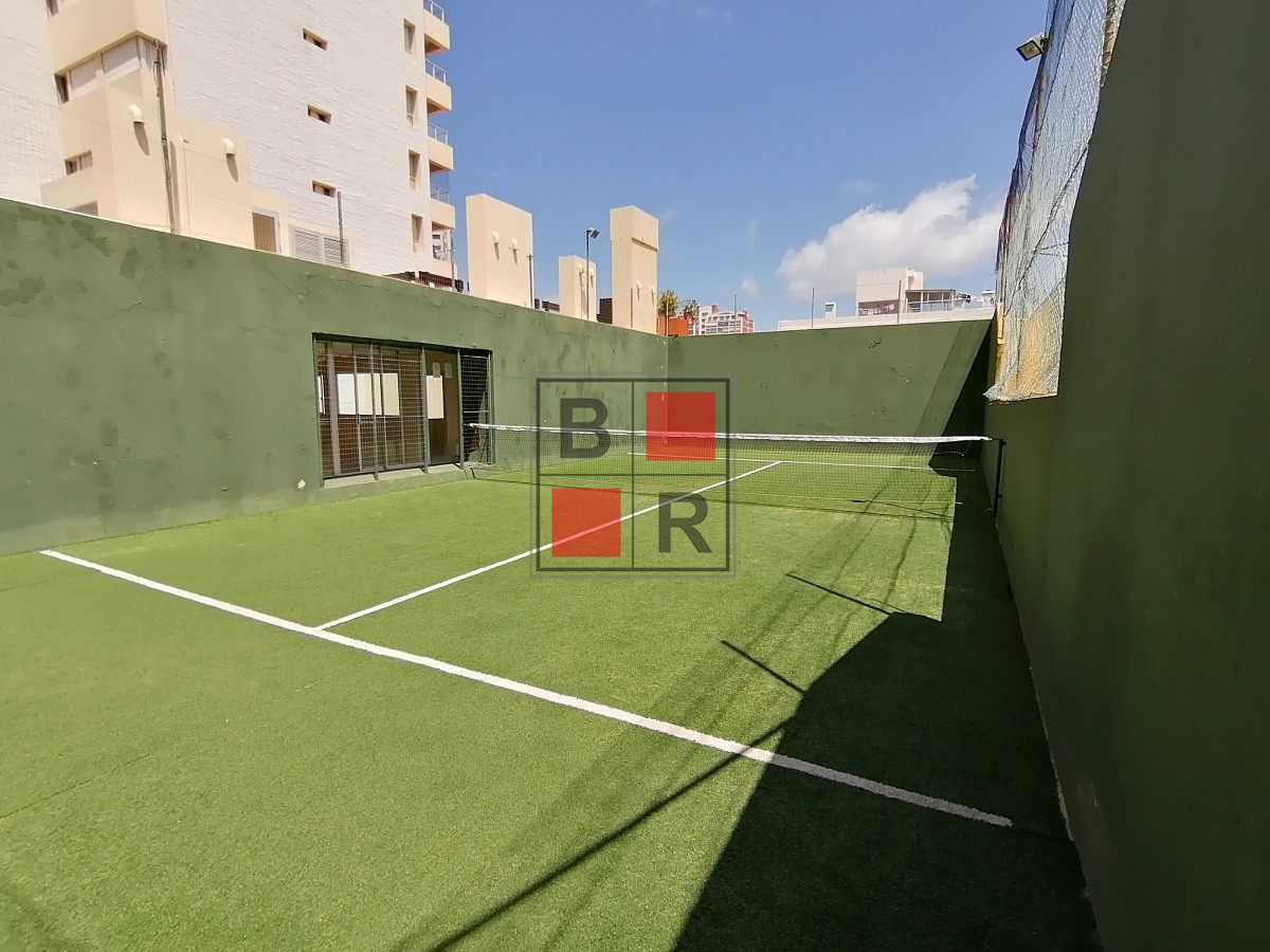 Apartamento ID.1222 - Alquiler y venta de apartamento de 1 dormitorio y medio en Punta del Este