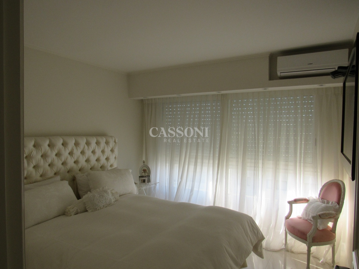 Apartamento ID.165 - Venta de apartamento de 3 dormitorios en Punta del Este