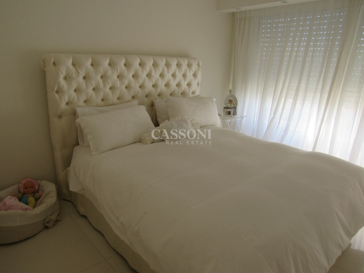 Apartamento ID.165 - Venta de apartamento de 3 dormitorios en Punta del Este