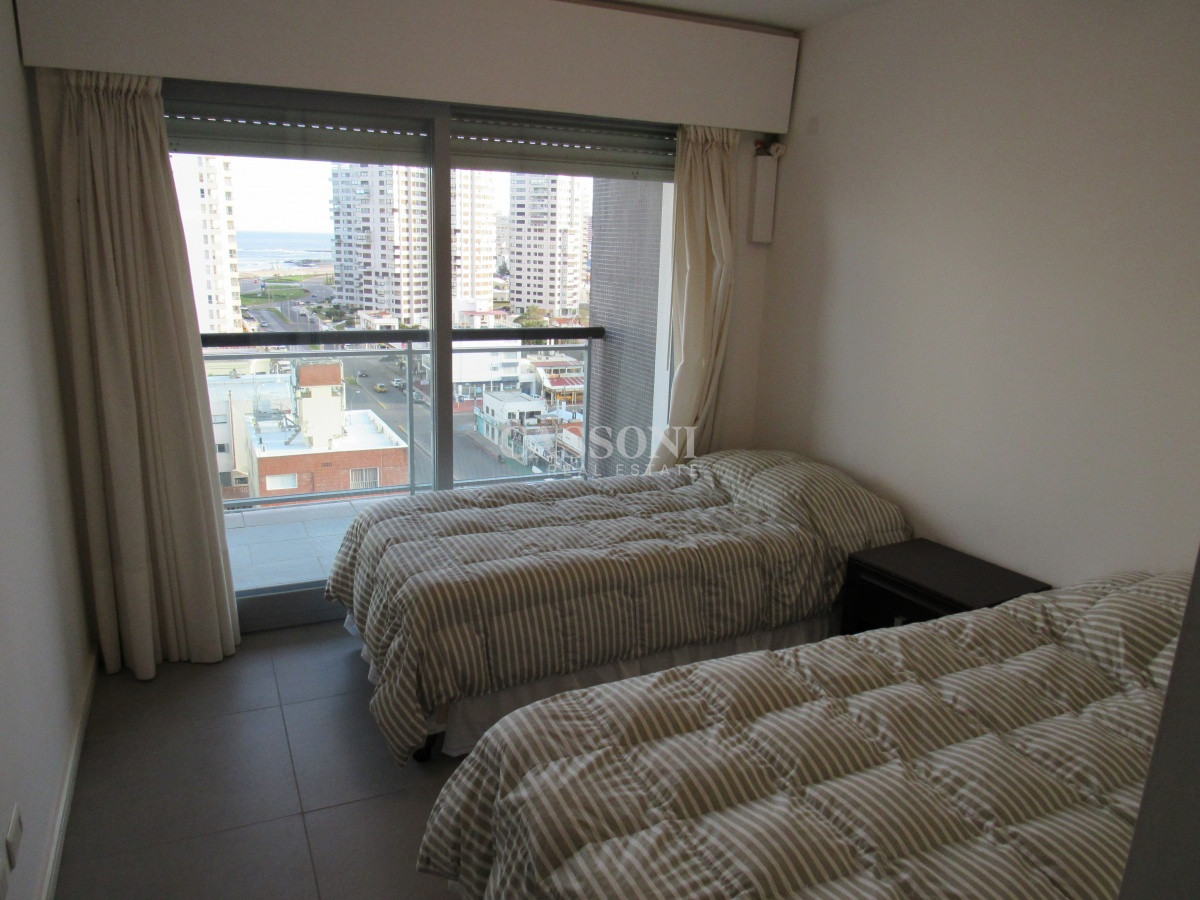 Apartamento ID.553 - Venta apartamento de 2 dor con parrillero, balcón en Puta del Este