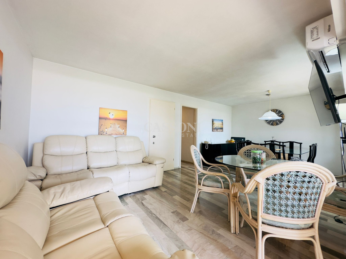 Apartamento ID.2055 - Apartamento en venta de 3 dormitorios en Punta del Este
