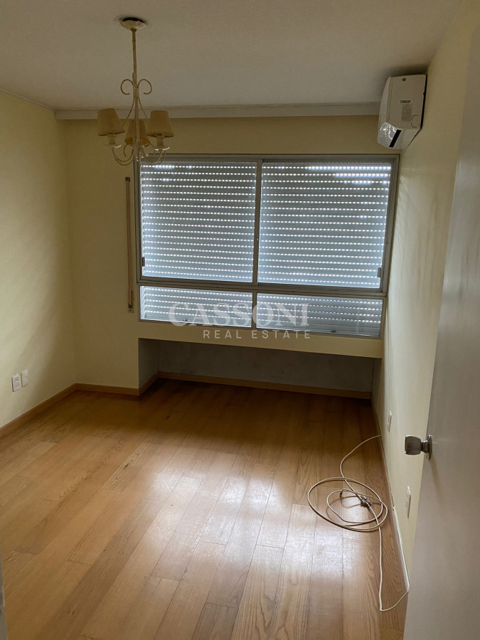 Apartamento ID.1932 - Venta de apartamento de dos dormitorios en Punta del Este