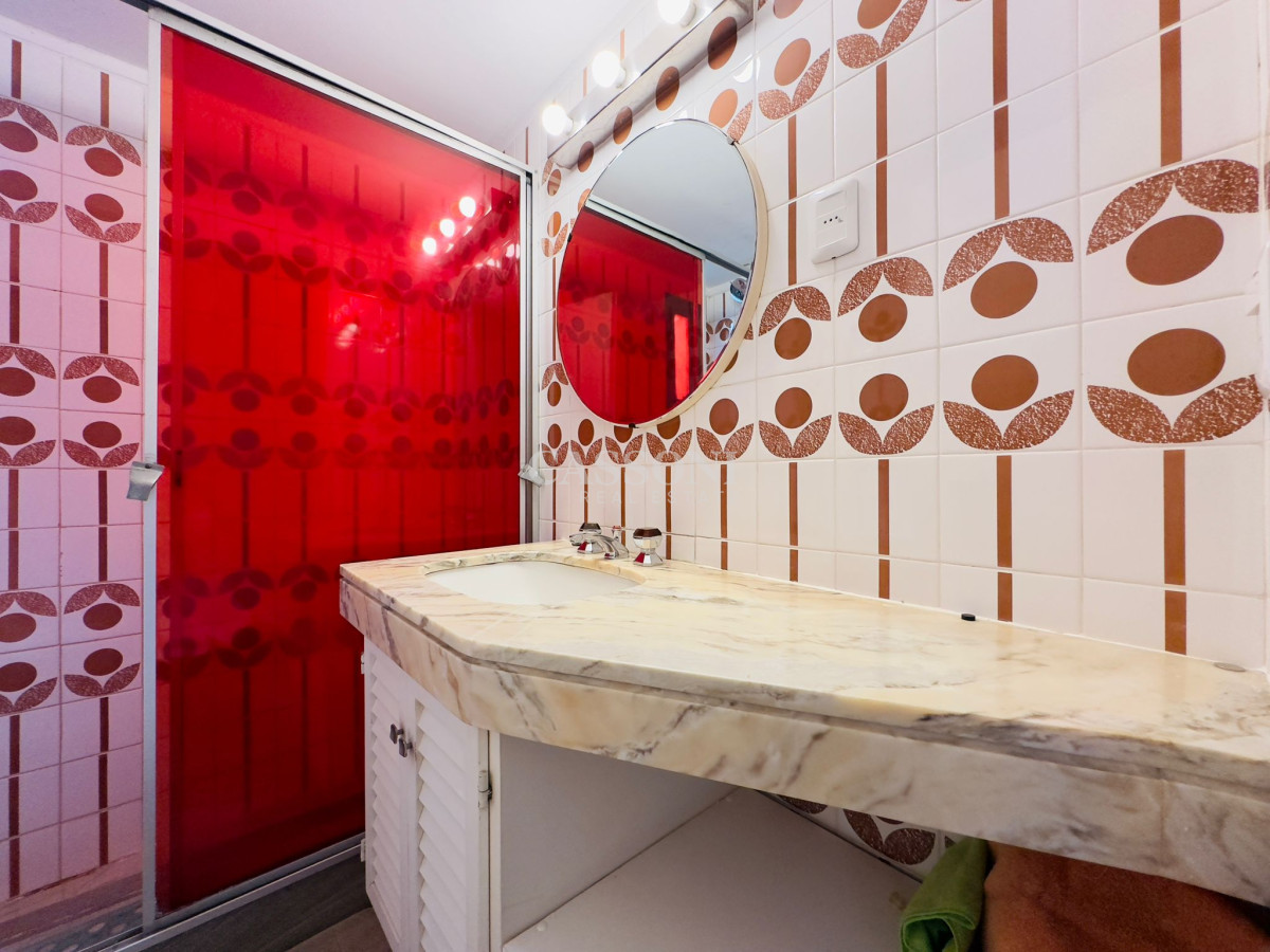 Apartamento ID.2055 - Apartamento en venta de 3 dormitorios en Punta del Este