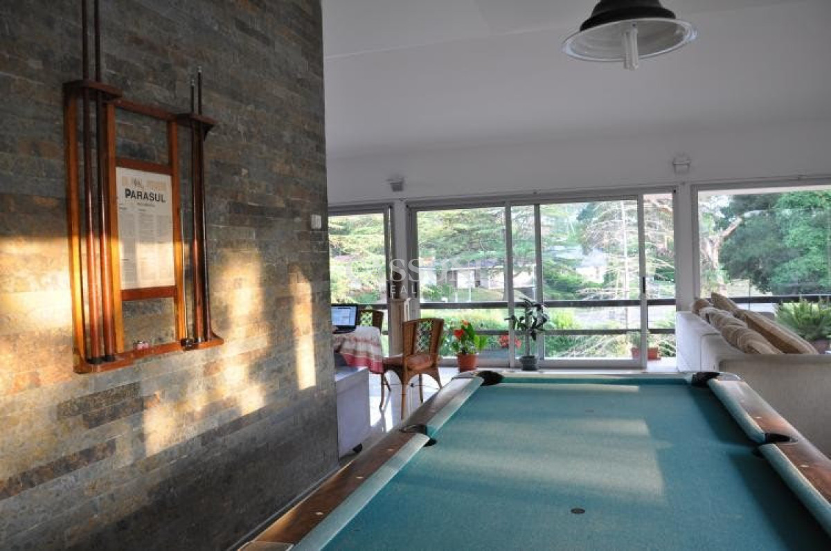 Casa ID.756 - Venta casa de 6 dormitorios en  Punta del Este