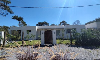 Venta  de Casa en la barra- Maldonado