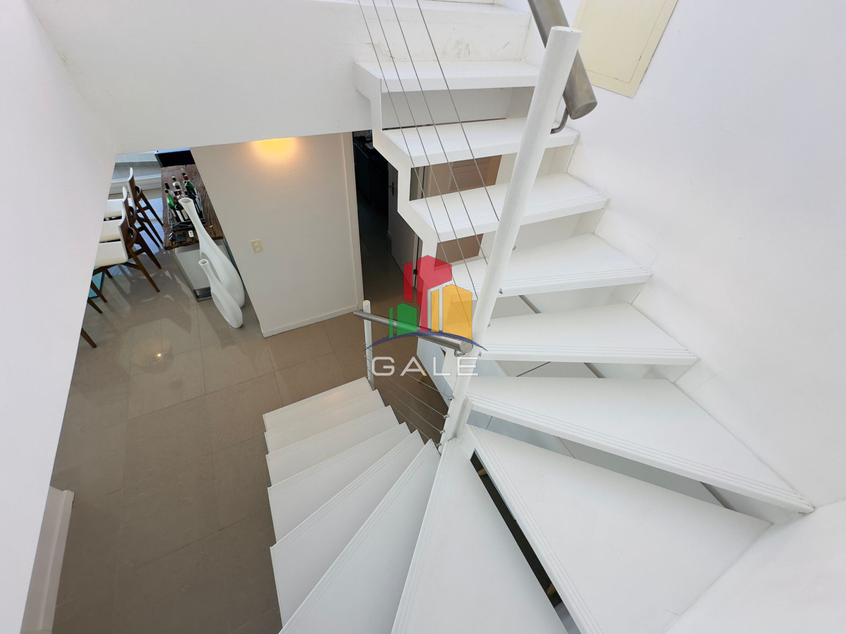 Apartamento ID.2107 - Penthouse en VENTA, 3 dormitorios en suite + Dependencia, vista 360°.