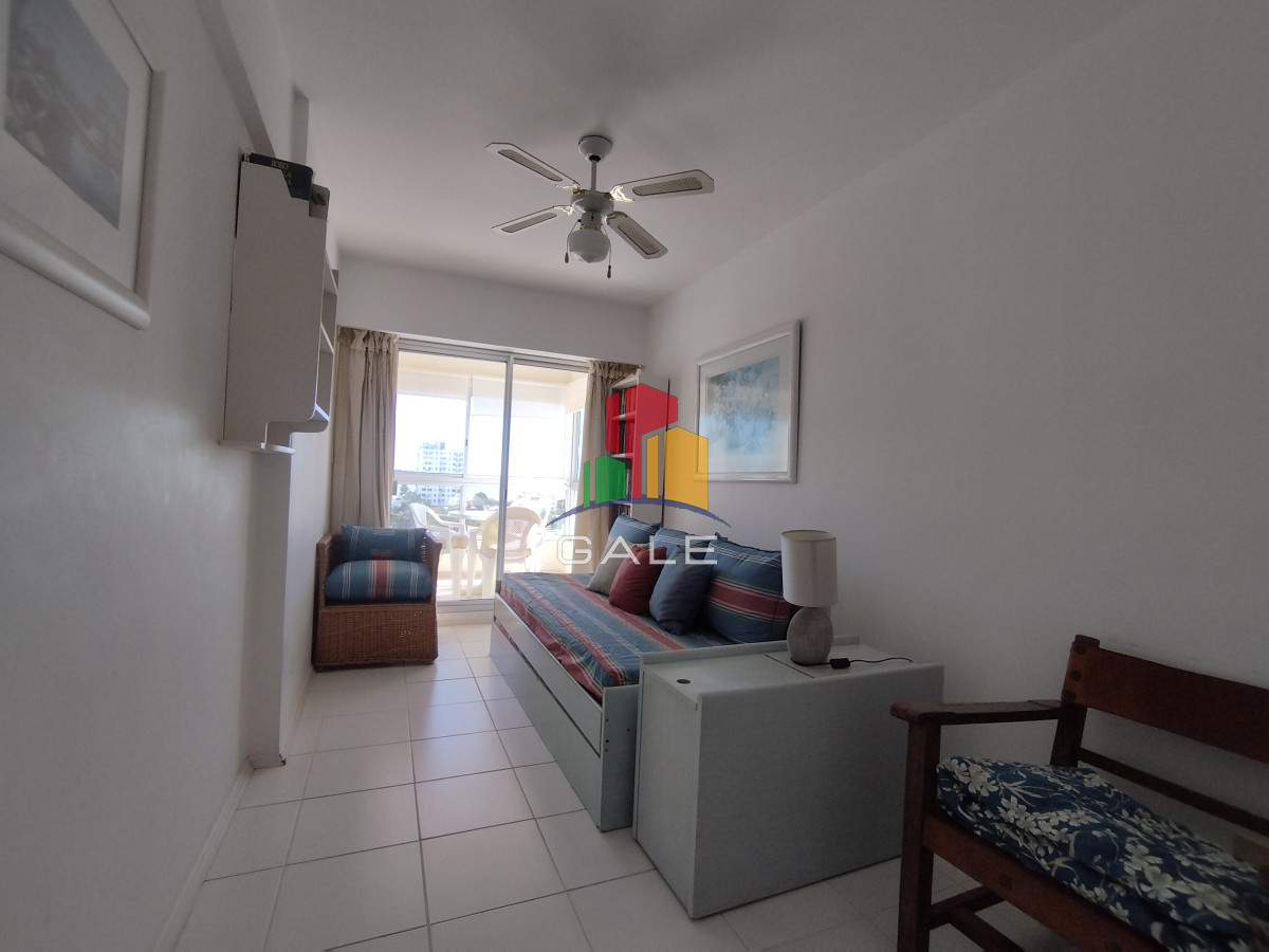 Apartamento ID.4658 - Alquiler y venta de apartamento de dos dormitorios en Punta del Este