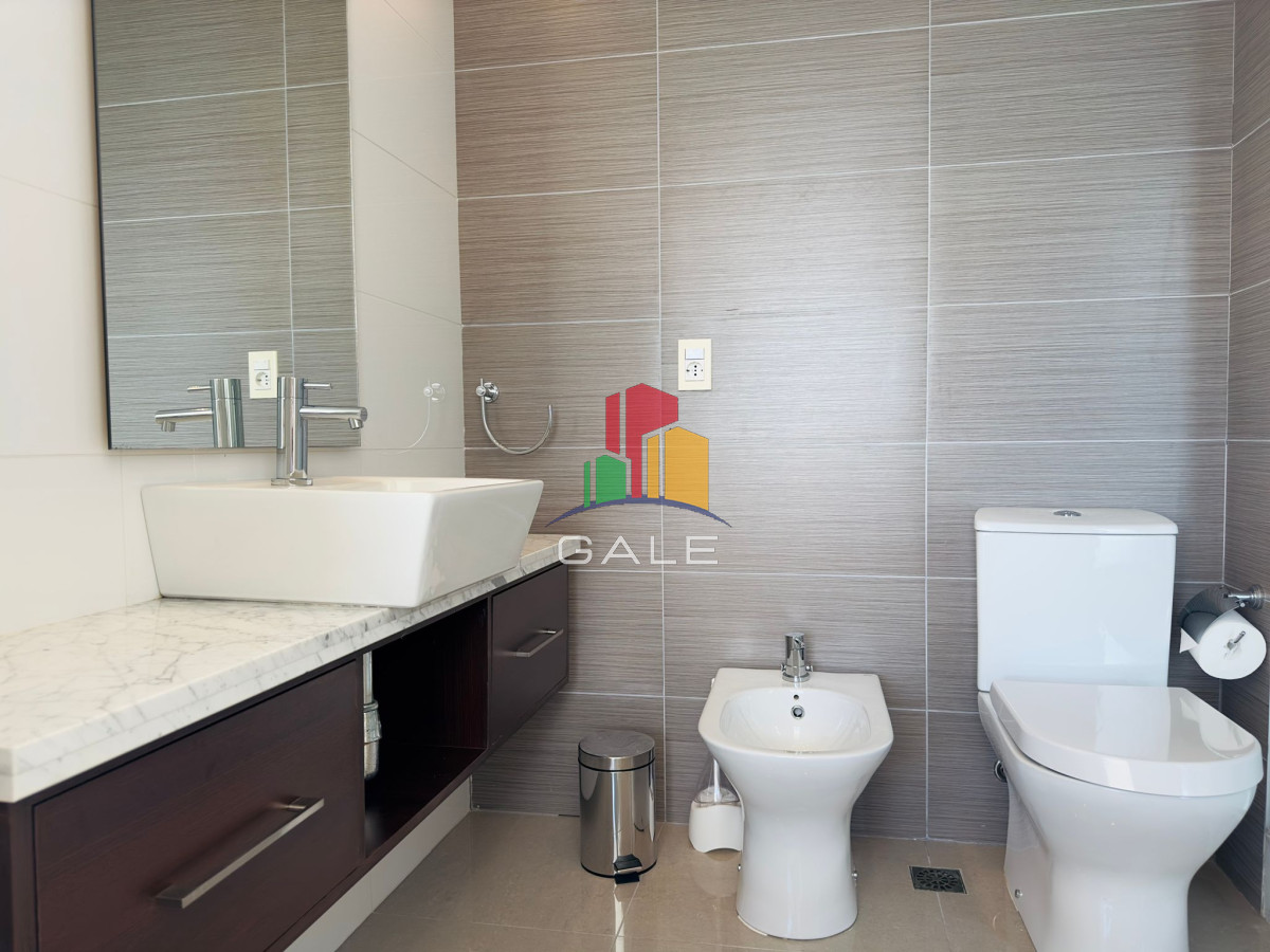 Apartamento ID.2107 - Penthouse en VENTA, 3 dormitorios en suite + Dependencia, vista 360°.