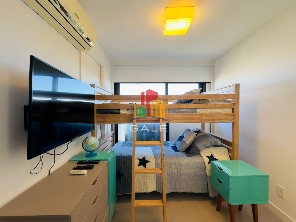 Apartamento ID.2107 - Penthouse en VENTA, 3 dormitorios en suite + Dependencia, vista 360°.