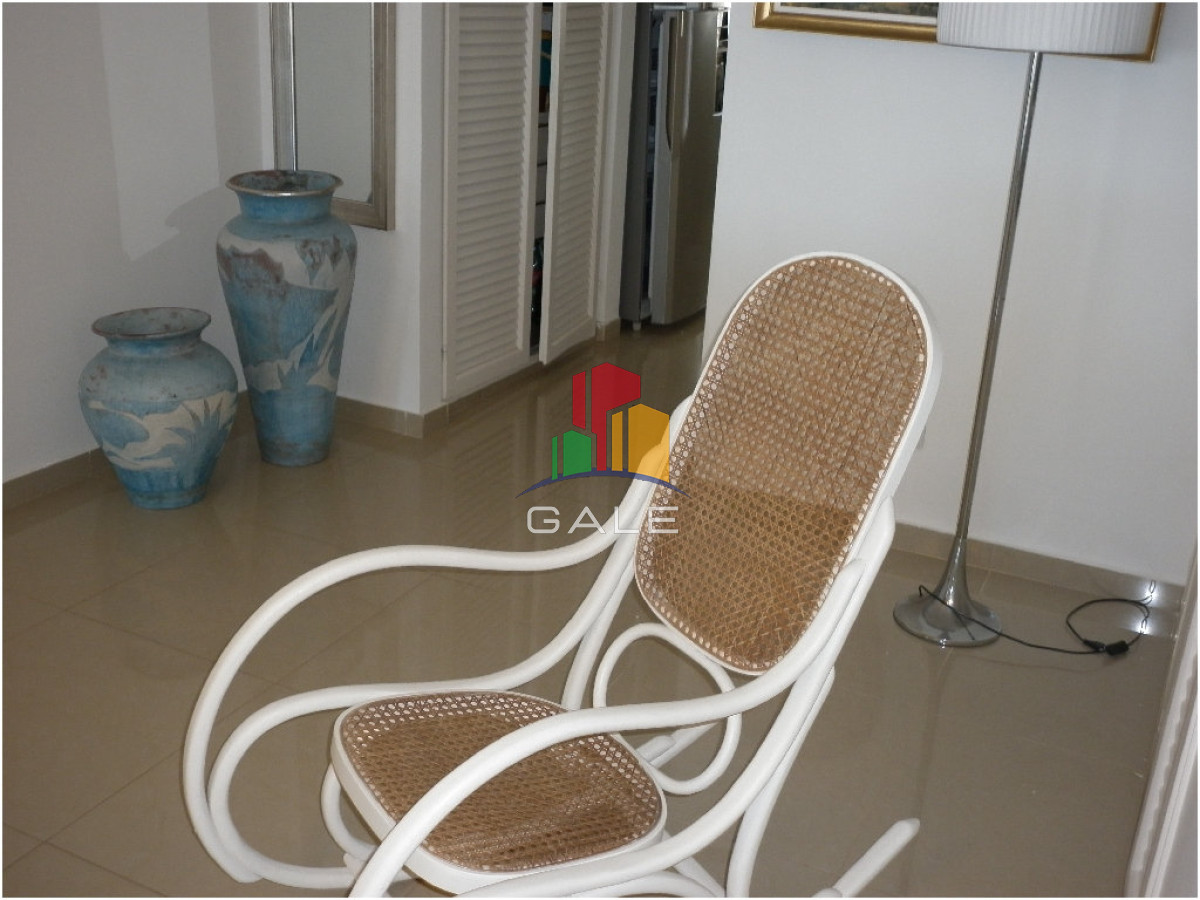 Apartamento ID.4393 - Apto en venta, Punta del este, playa brava.