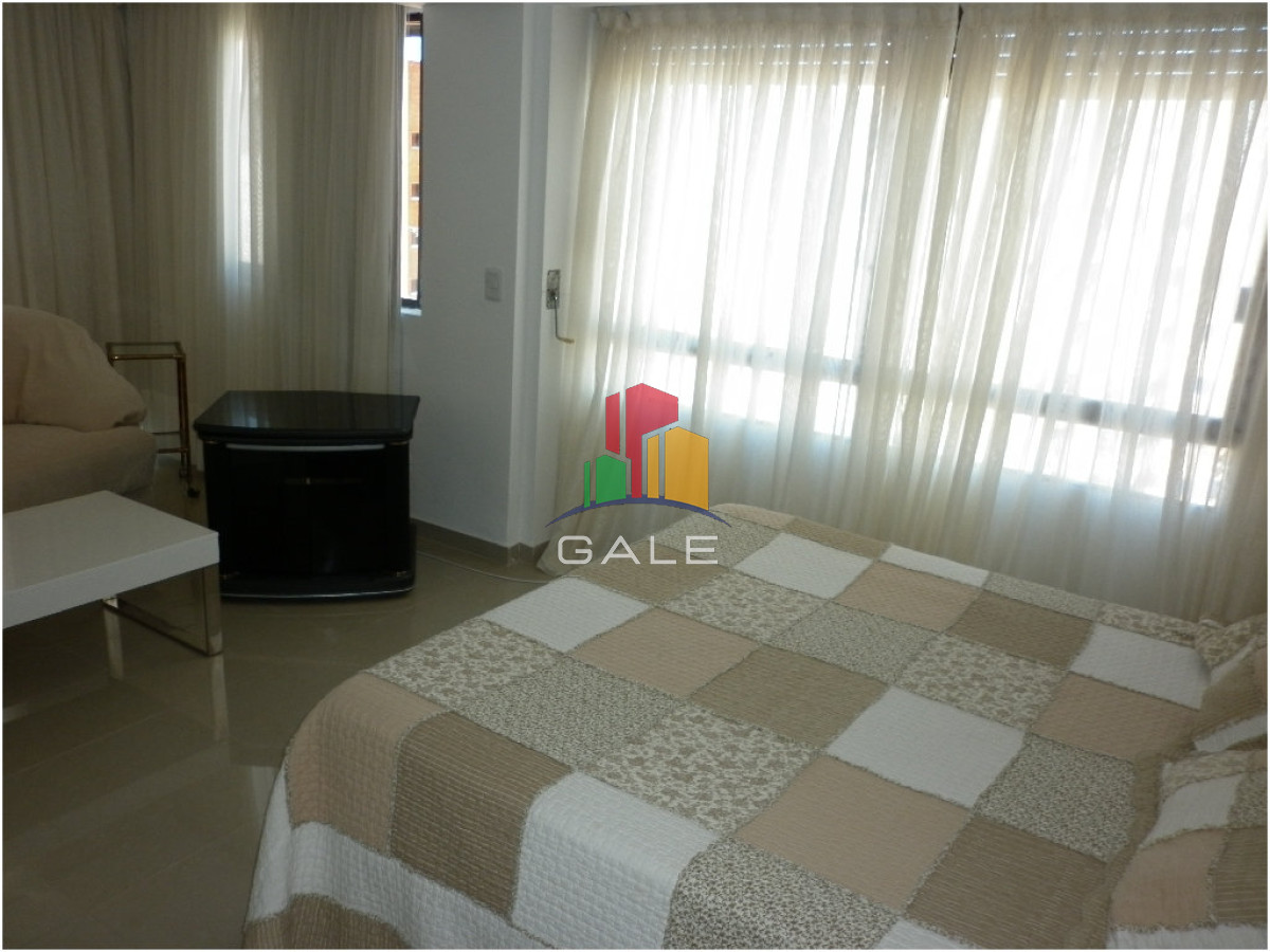 Apartamento ID.4393 - Apto en venta, Punta del este, playa brava.