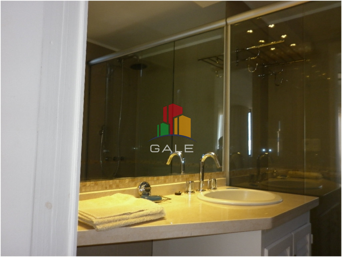 Apartamento ID.4393 - Apto en venta, Punta del este, playa brava.