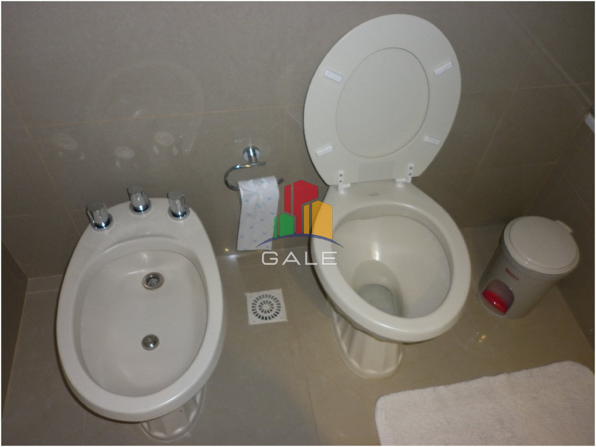 Apartamento ID.4393 - Apto en venta, Punta del este, playa brava.