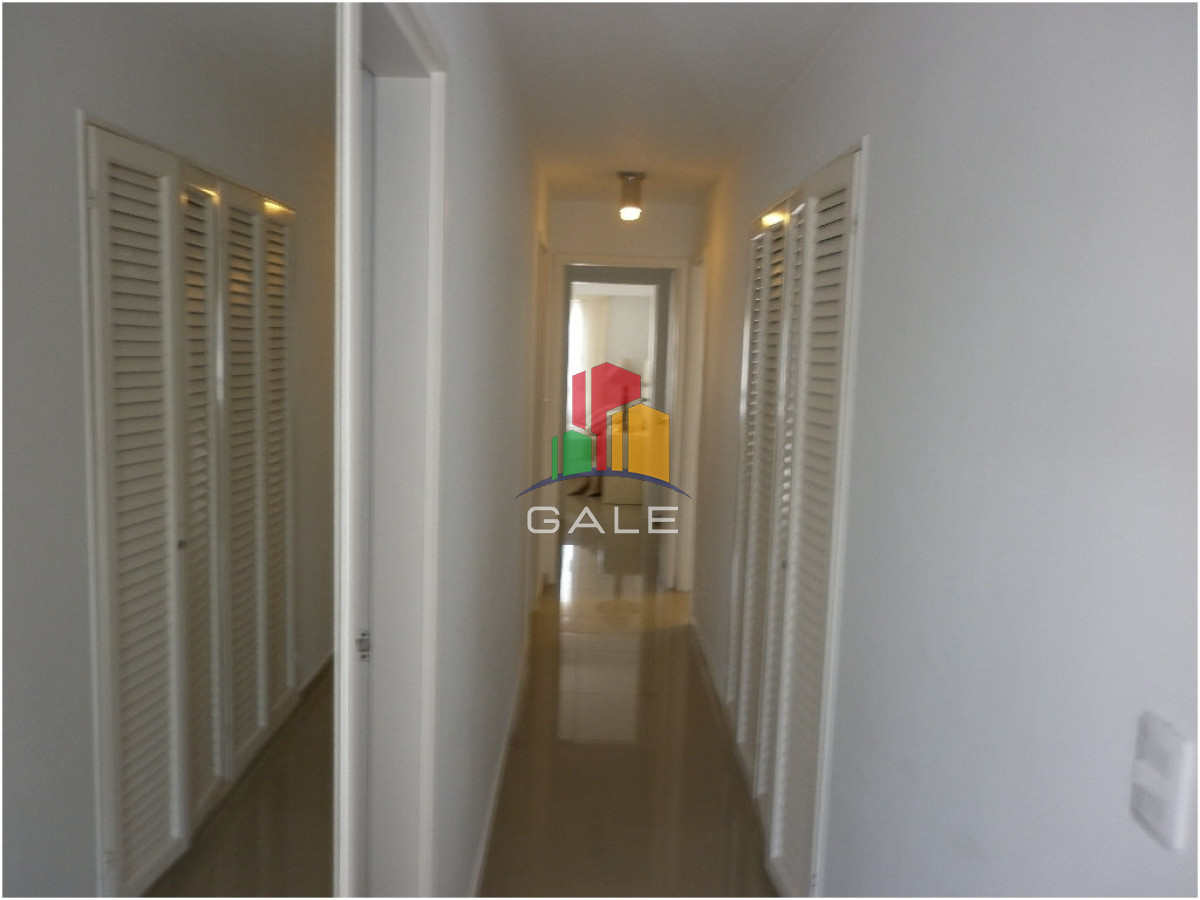 Apartamento ID.4393 - Apto en venta, Punta del este, playa brava.