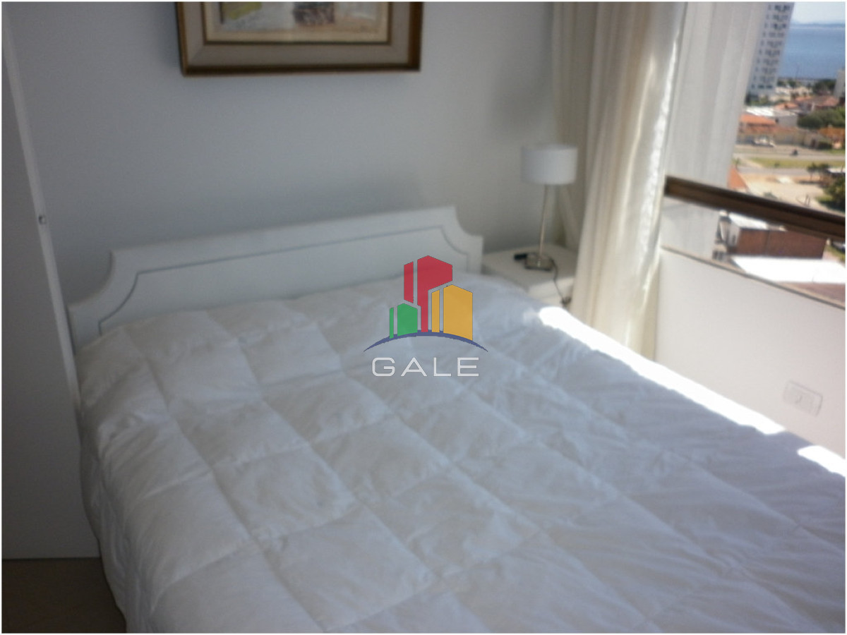 Apartamento ID.4393 - Apto en venta, Punta del este, playa brava.