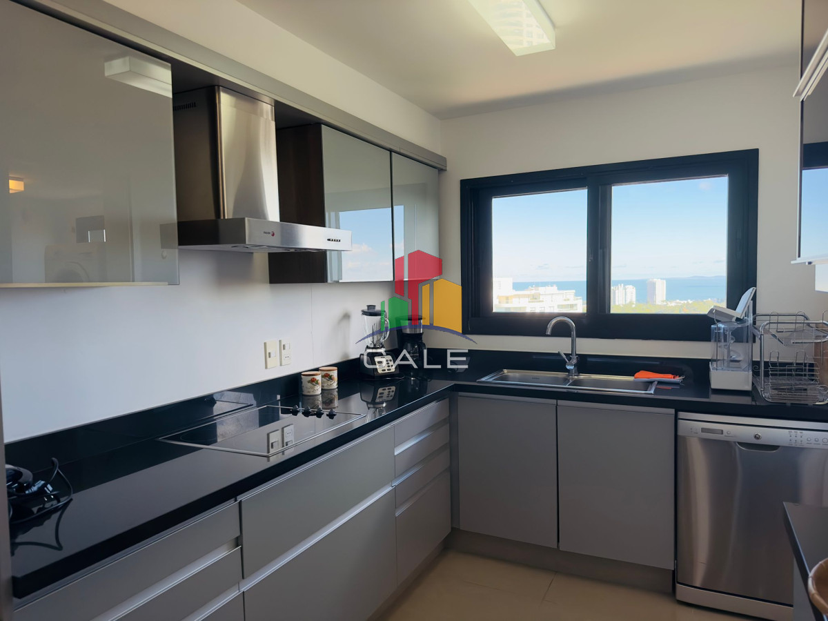 Apartamento ID.2107 - Penthouse en VENTA, 3 dormitorios en suite + Dependencia, vista 360°.