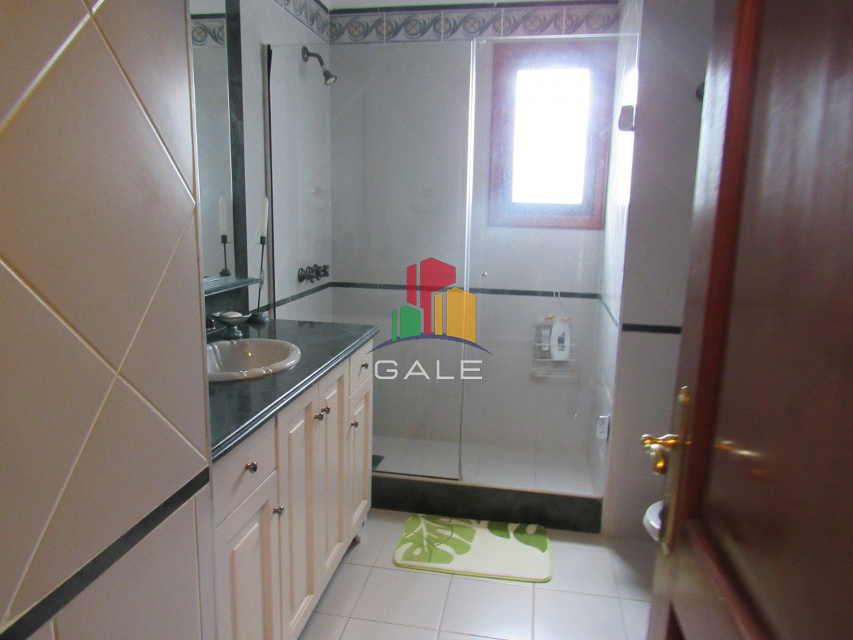Casa ID.2781 - Casa en venta de 7 dormitorios en Punta del Este