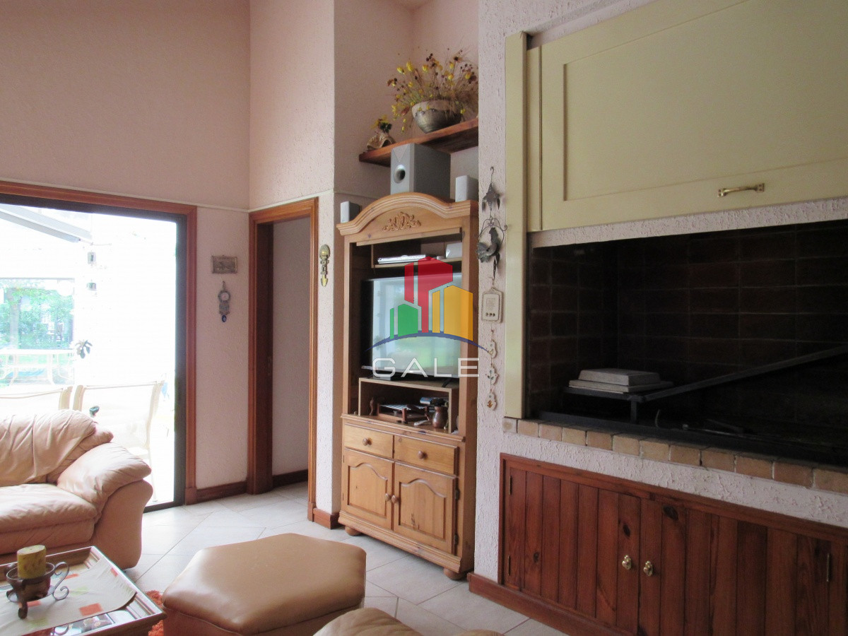 Casa ID.2781 - Casa en venta de 7 dormitorios en Punta del Este