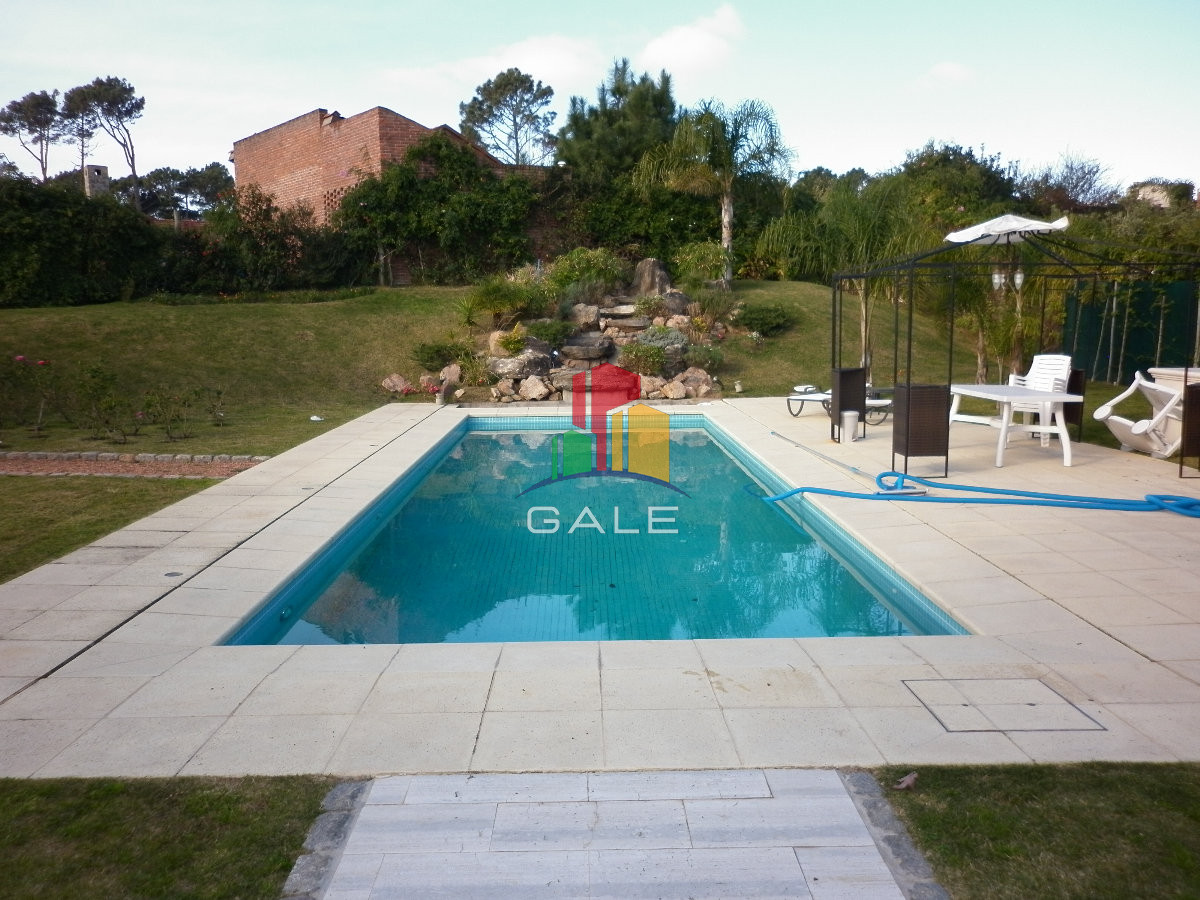 Casa ID.2001 - casa en venta en playa mansa