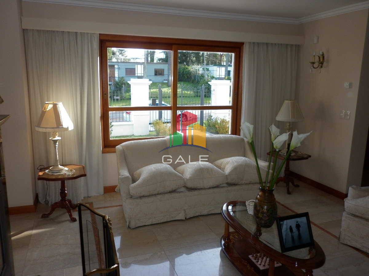 Casa ID.2001 - casa en venta en playa mansa