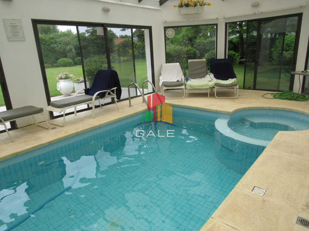 Casa ID.2781 - Casa en venta de 7 dormitorios en Punta del Este