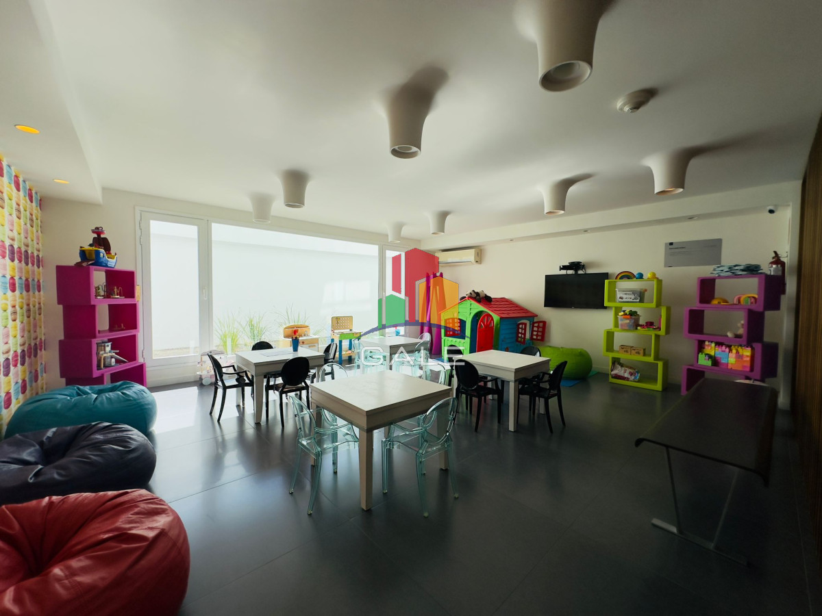 Apartamento ID.2107 - Penthouse en VENTA, 3 dormitorios en suite + Dependencia, vista 360°.