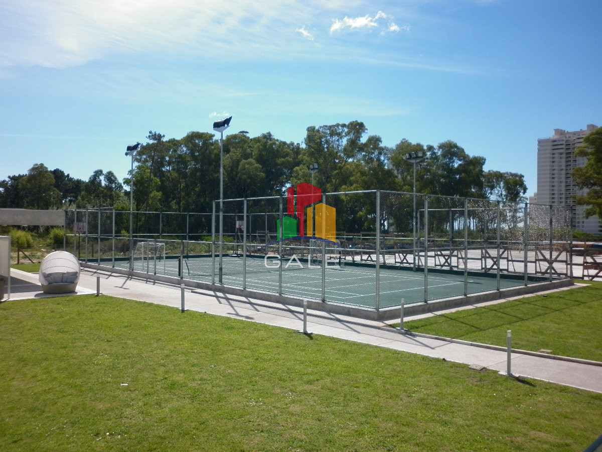 Apartamento ID.2107 - Penthouse en VENTA, 3 dormitorios en suite + Dependencia, vista 360°.